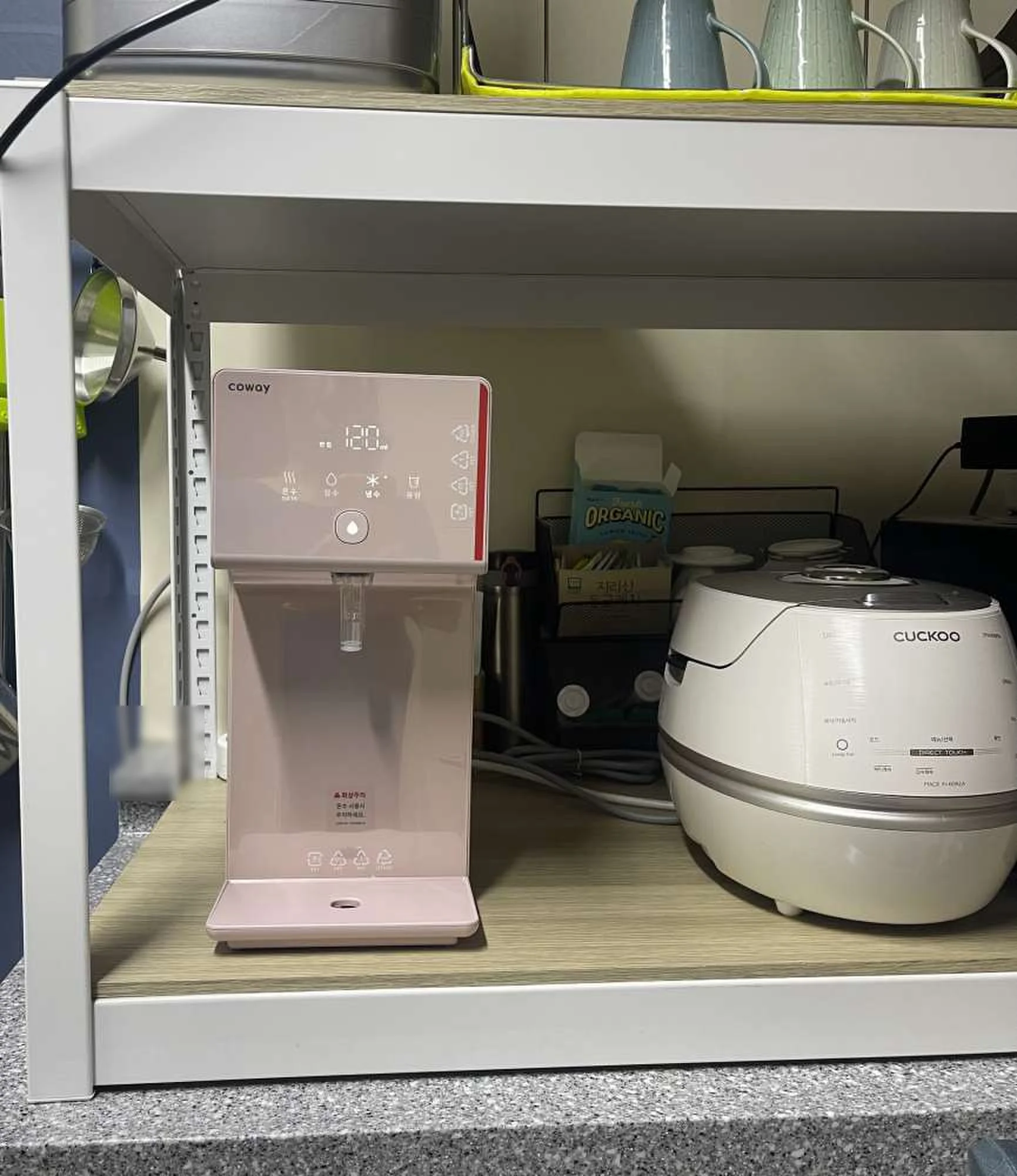 정수기 정수기 설치 현장 시공 완료 코웨이